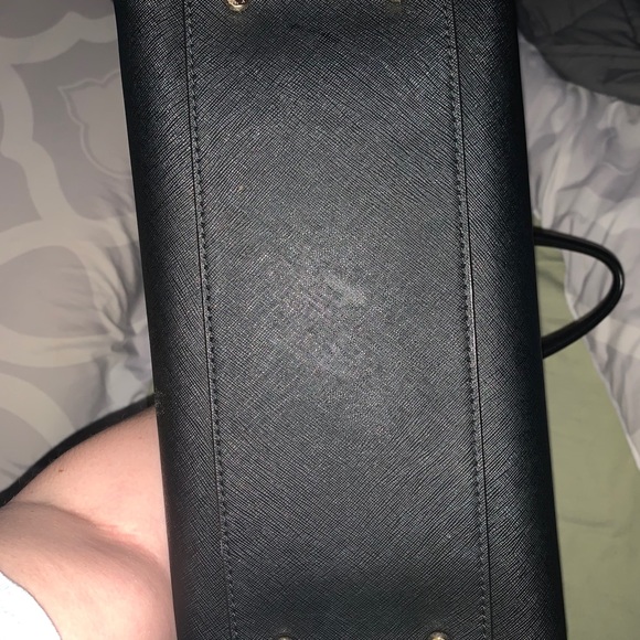 Kate Spade over the shoulder bag - Picture 5 of 7